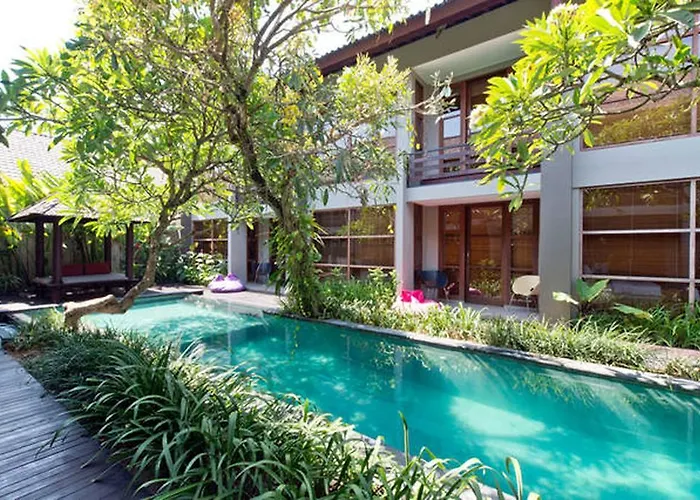 Casa Bidadari & Aparthotel