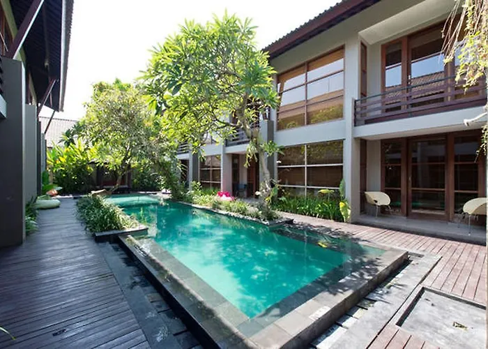 Casa Bidadari & 3*