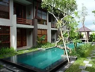 Casa Bidadari &