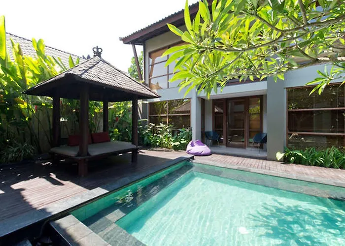 Aparthotel Casa Bidadari & 3*